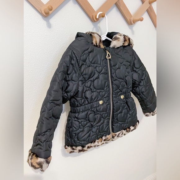 Pistachio | Girls Black Puffer Jacket - Picture 4 of 6